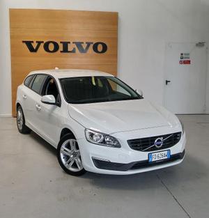 Volvo V60 D3 Geartronic Business Autocarro N1