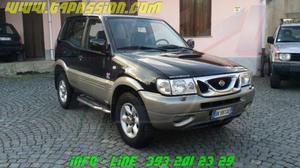 NISSAN Terrano II 2.7 Tdi 3 porte Luxury pochi km possibil