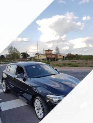 BMW 120D SPORT automatica/navigatore