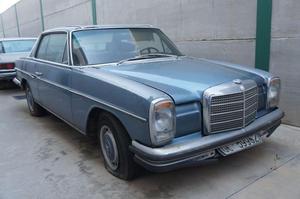 Mercedes-Benz - 250 CE W 