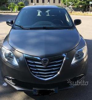 Lancia Ypsilon Platinum SS