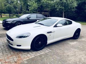 Aston Martin - DB