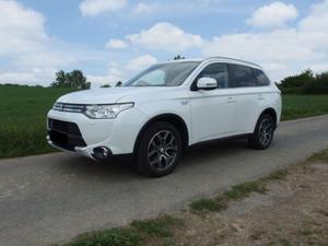 Mitsubishi Outlander 2.0 4WD Plug-In Hybrid Top