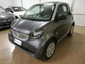 smart fortwo  Twinamic Youngster Navi-Sedili in pelle