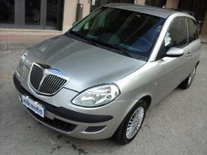 Lancia Ypsilon Multijet 16V Argento