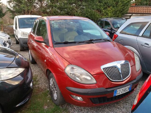 Lancia Ypsilon Multijet 16V