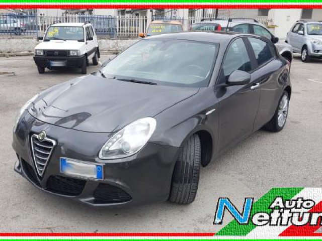 Alfa Romeo Giulietta 1.6 JTDm- CV Distinctive