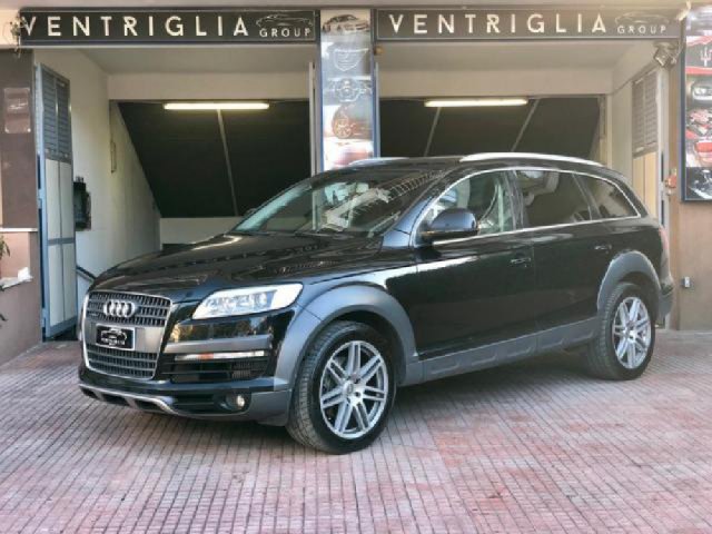 Audi Q7 3.0 V6 TDI 240 CV F.AP. quattro tip.