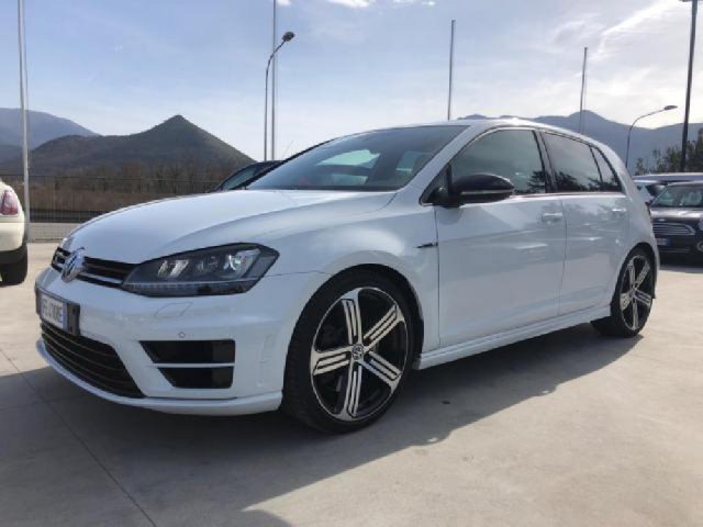 Volkswagen Golf R 2.0 5p. DSG