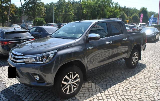 Toyota hilux 2.4 d-4d double cab sr 4