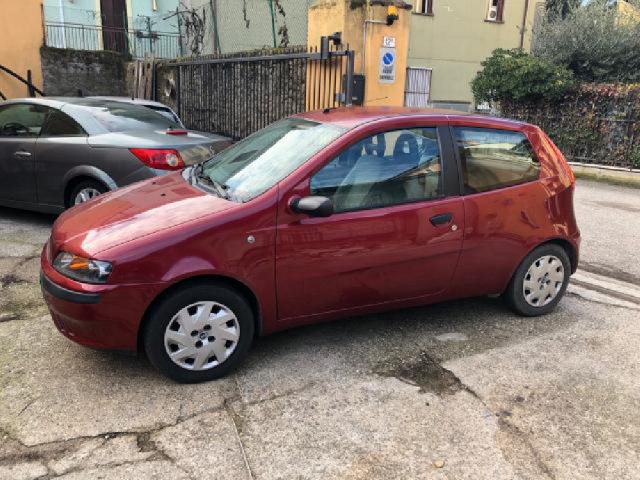 Fiat Punto 1.2i 3 porte