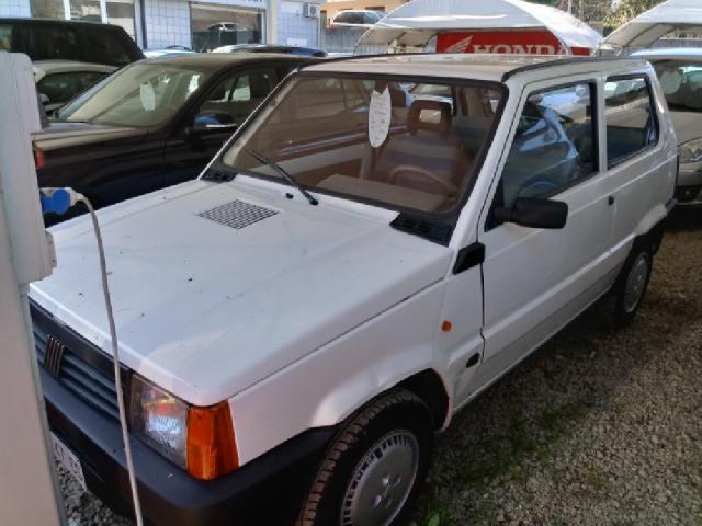 Fiat Panda 900 i.e. cat