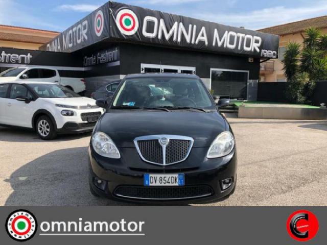 Lancia Ypsilon 1.2 Argento