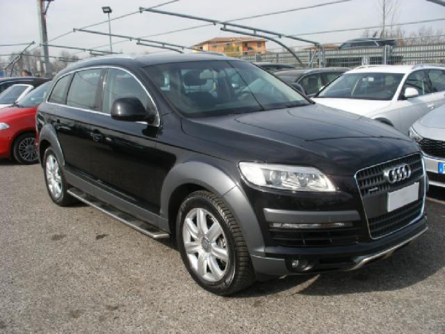 Audi Q7 3.0 V6 TDI 240 CV F.AP. quattro tip.