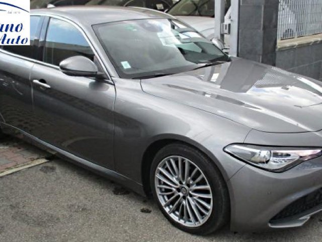 Alfa Romeo Giulia 2.2 Turbodiesel 180 CV AT8 Super