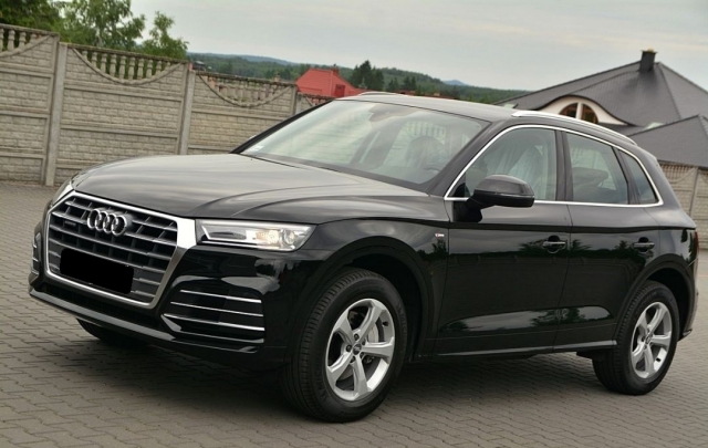 Audi q5 2.0 tdi 190 km s line 