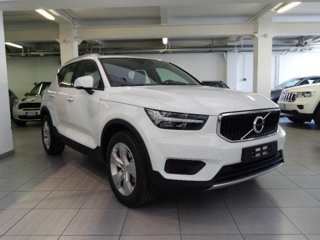 Volvo XC40 D3 AUTOCARRO 5 POSTI IVA COMPRESA