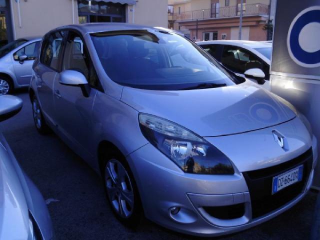 Renault Scenic 1.5 dCi 110CV Dynamique