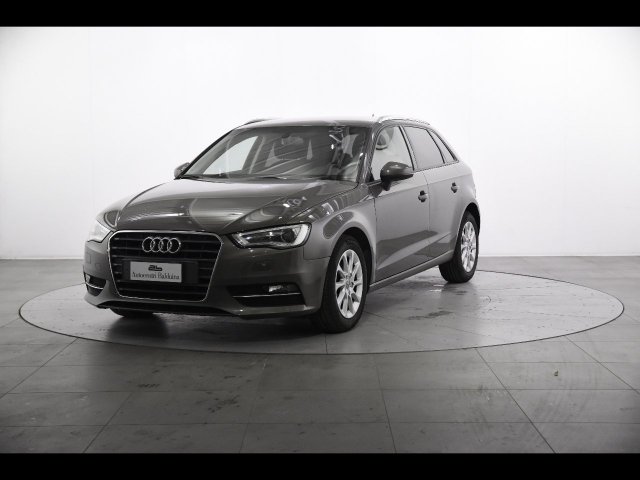 Audi A3 Sportback A3 SB 1.6 tdi Attraction 110cv E6