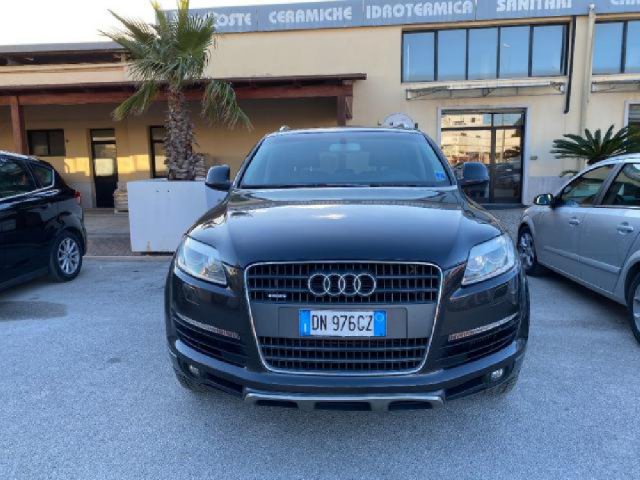 Audi Q7 3.0 V6 TDI 240 CV F.AP. quattro tip.