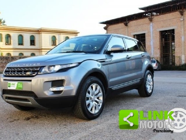 Land Rover Evoque 2.2 TD4 5p. Pure