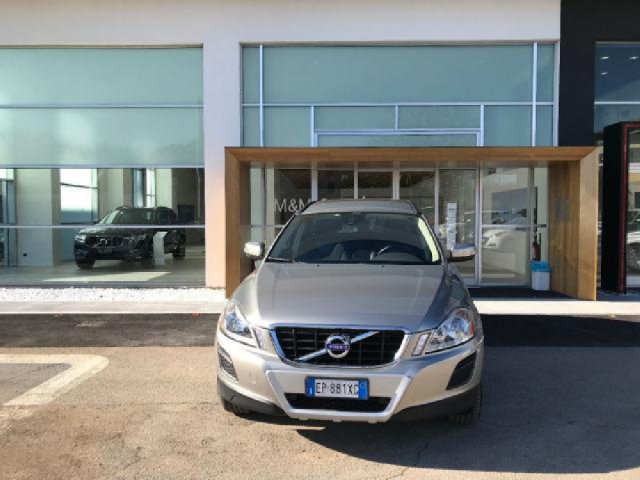 Volvo XC60 D4 AWD Geartronic Business