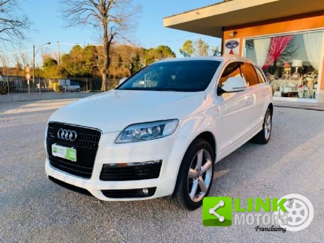 Audi Q7 3.0 V6 TDI 240 CV F.AP.qu. tip. Advanced