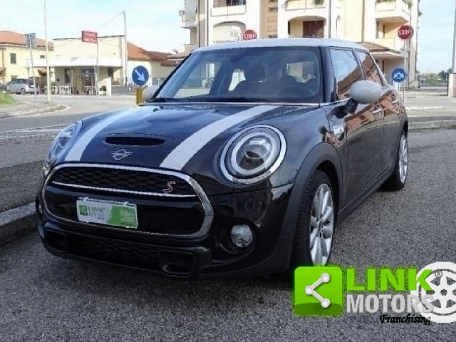 Mini Mini Cooper SD aut. Business 5 porte