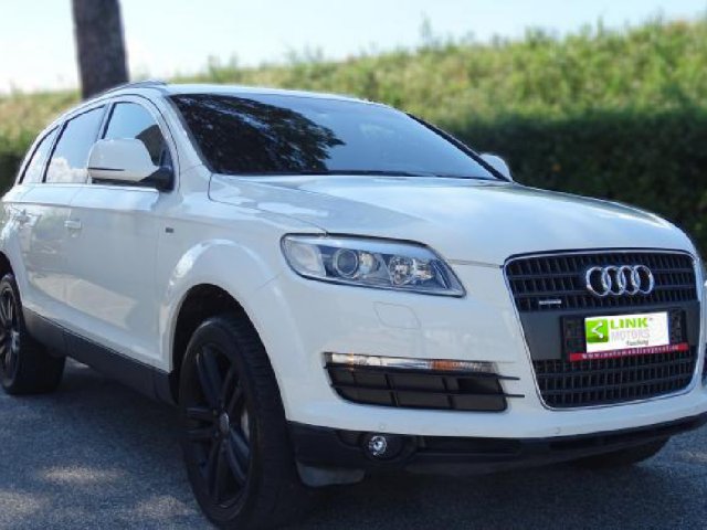 Audi Q7 3.0 V6 TDI 240 CV F.AP. quattro tip.