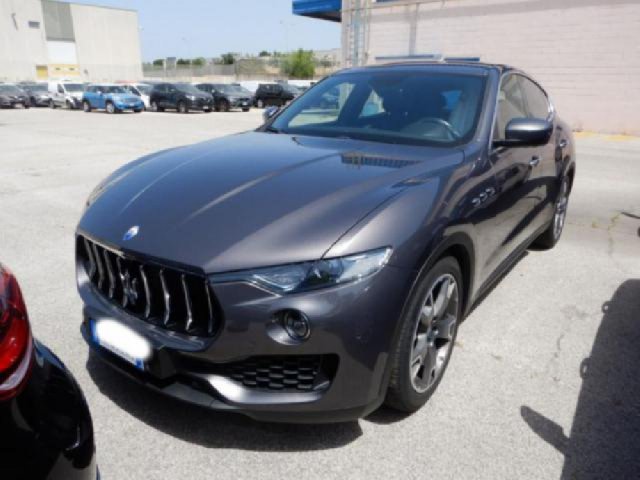 Maserati Levante V6 Diesel 250 CV AWD