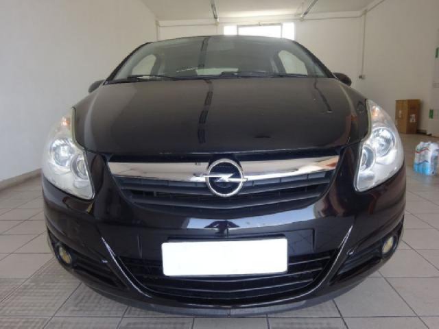 Opel Corsa V 3 porte Sport