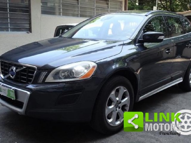 Volvo XC60 D4 AWD Geartronic Kinetic