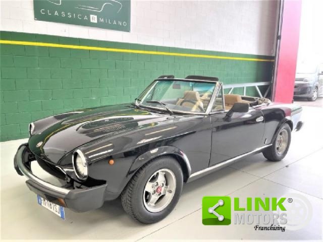 Fiat 124 Spider