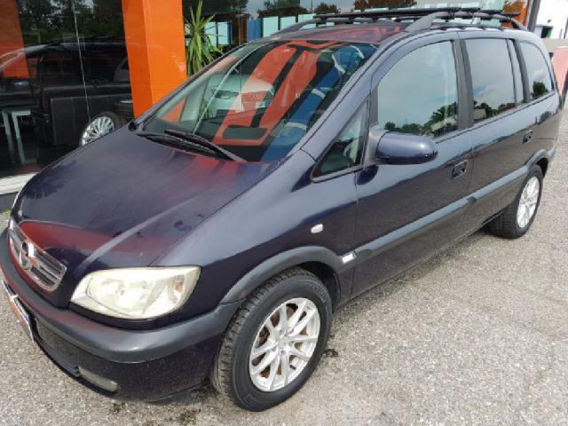 Opel Zafira 16V DTI Comfort