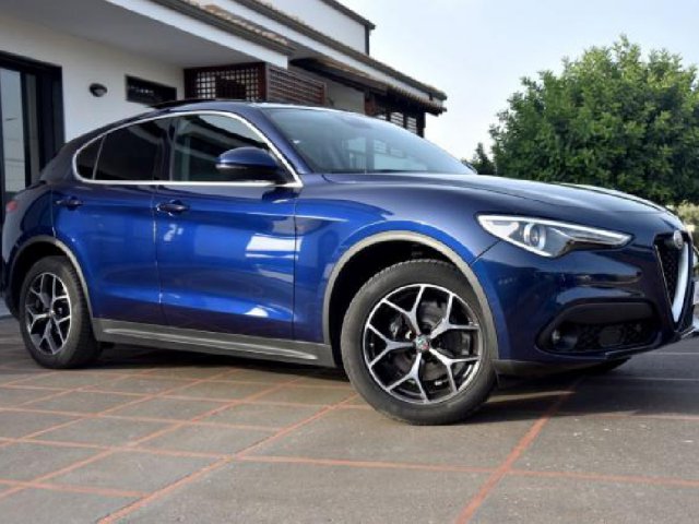 Alfa Romeo Stelvio 2.2 T.diesel 210 CV AT8 Q4 Exec.