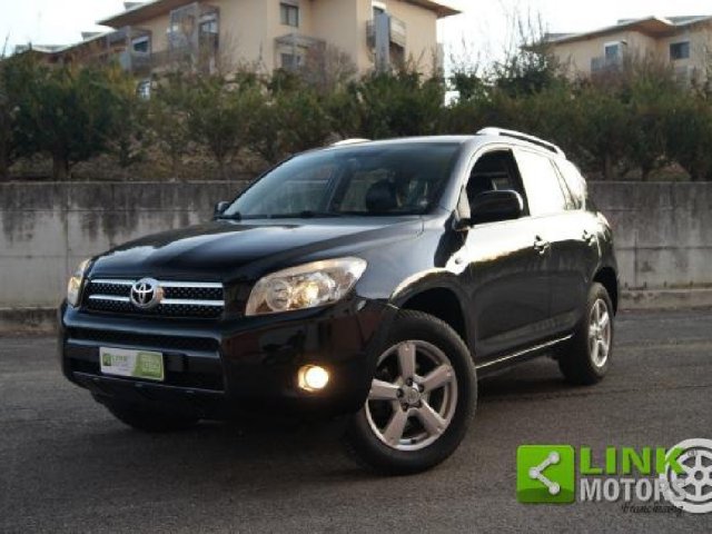 Toyota RAV4 2.0 Tdi D-4D 5 porte