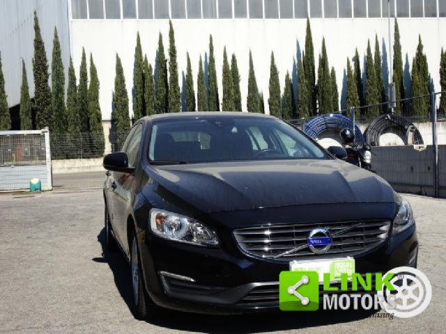 Volvo V60 Cross Country D3 Business Plus