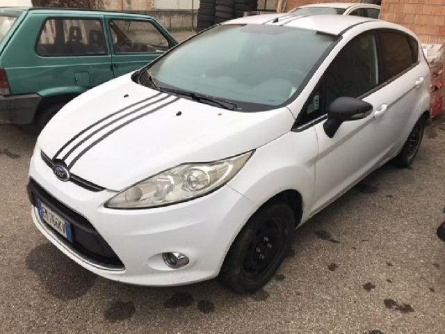 Ford Fiesta 1.4 TDCi 70CV 5p. cDPF Titanium