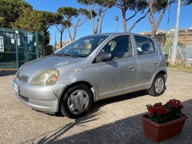 Toyota Yaris 16V 5 porte Sol