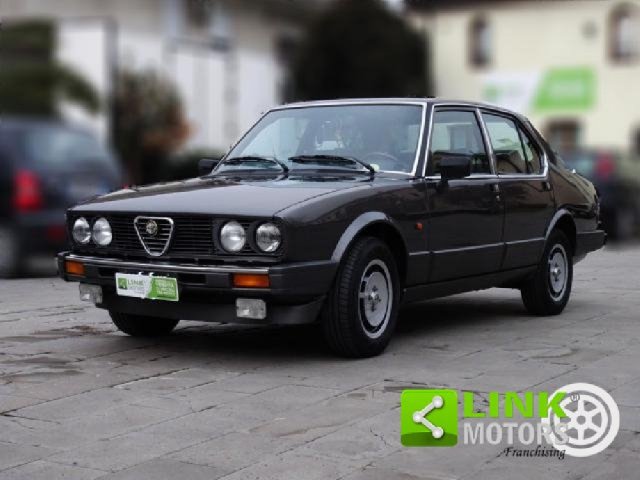 Alfa Romeo Alfetta 2.0i Quadrifoglio Oro