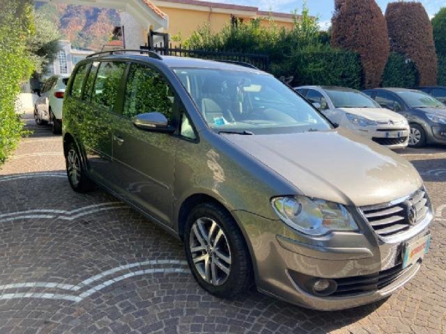 Volkswagen Touran 1.4 Highline EcoFuel