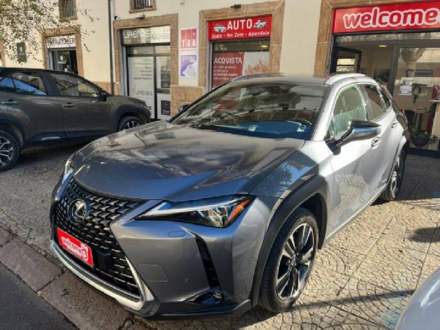 Lexus UX