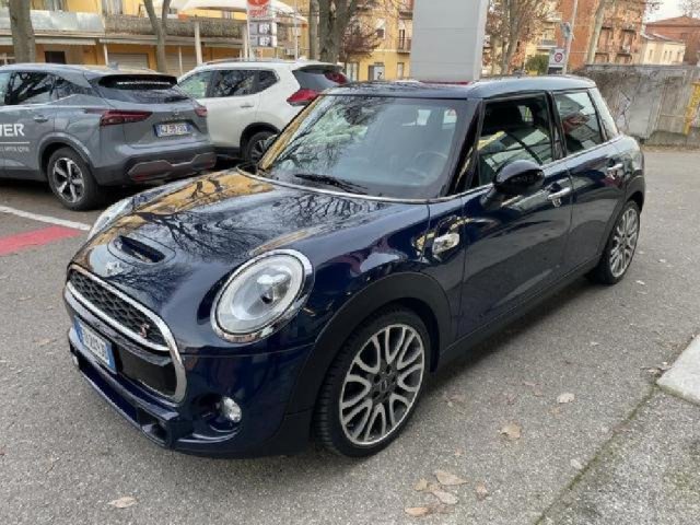 Mini Mini Cooper SD Boost 5 porte