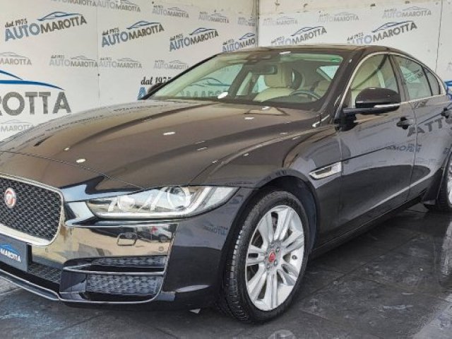 Jaguar XE