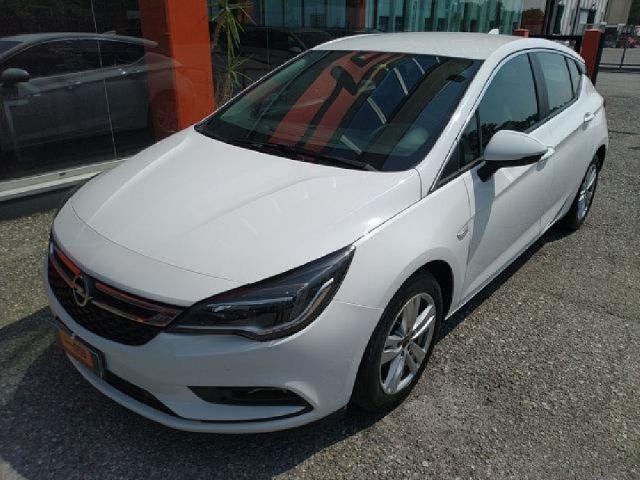 Opel Astra 1.6 CDTi 5p.