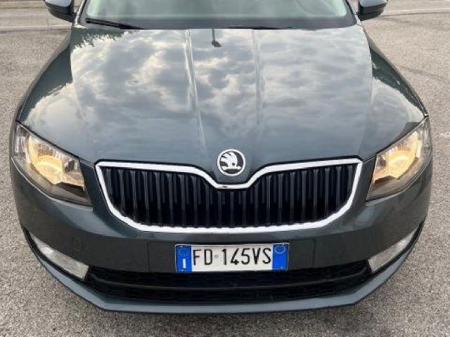 Skoda Octavia Wagon Octavia 1.6 TDI CR 115CV DSG Wagon Style