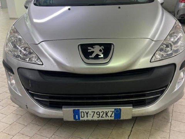 Peugeot BlueHDi 120CV Business